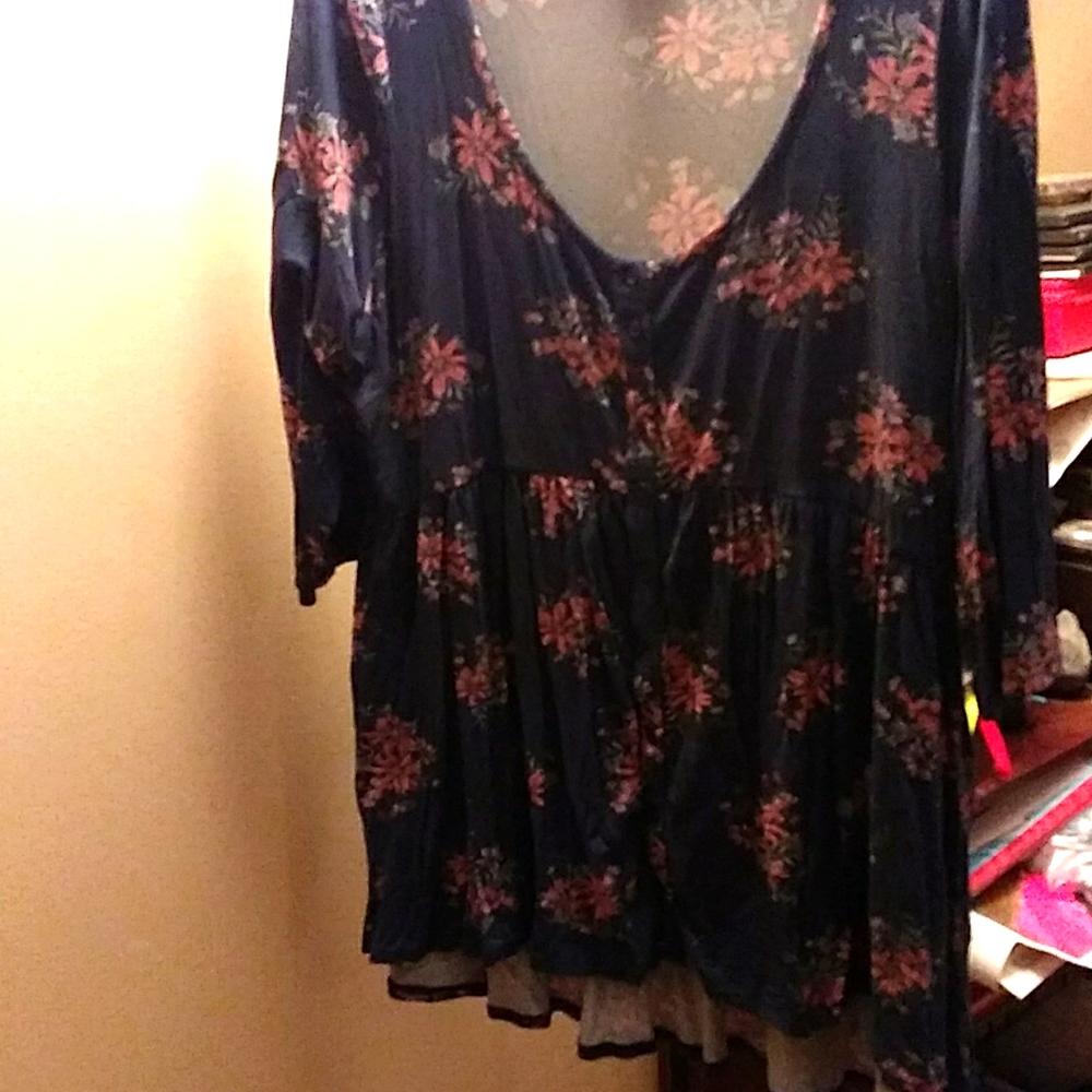 Torrid 2 floral babydoll top